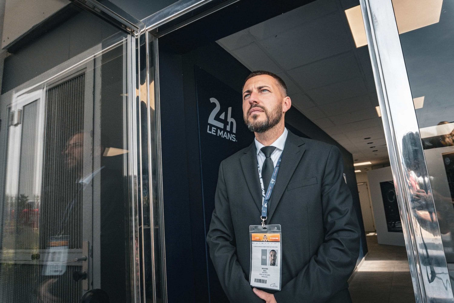 Agent Société Mancelle de Sécurité en poste aux 24h du Mans